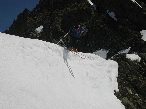 #8 Saut de corniche : Pedro saute la corniche du col des Balmettes. Ne lui en voulez pas c Saut de corniche : Pedro saute la corniche du col des Balmettes. Ne lui en voulez pas c'est sa première