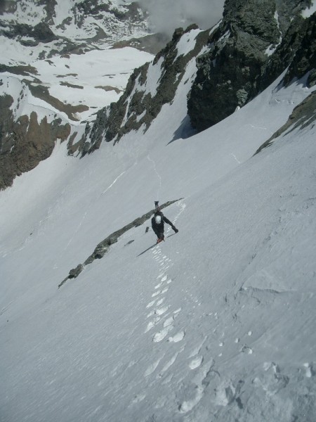 Presque au sommet : Les derniers mêtres... (photo Fabien)