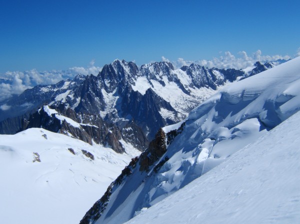 face N du Tacul : Séracs du tacul, bassins de la Charpoua et de Talèfre.