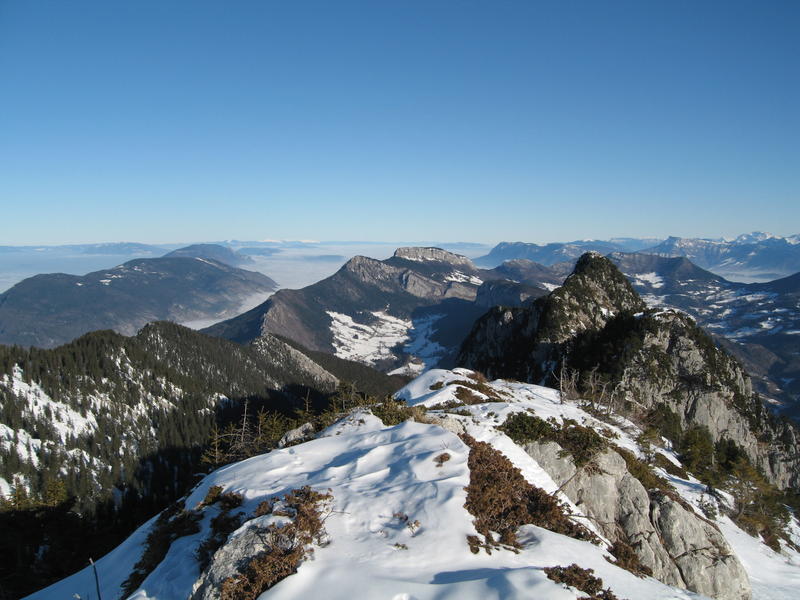 #1 Grand Som : Pas beaucoup de neige au sommet Grand Som : Pas beaucoup de neige au sommet