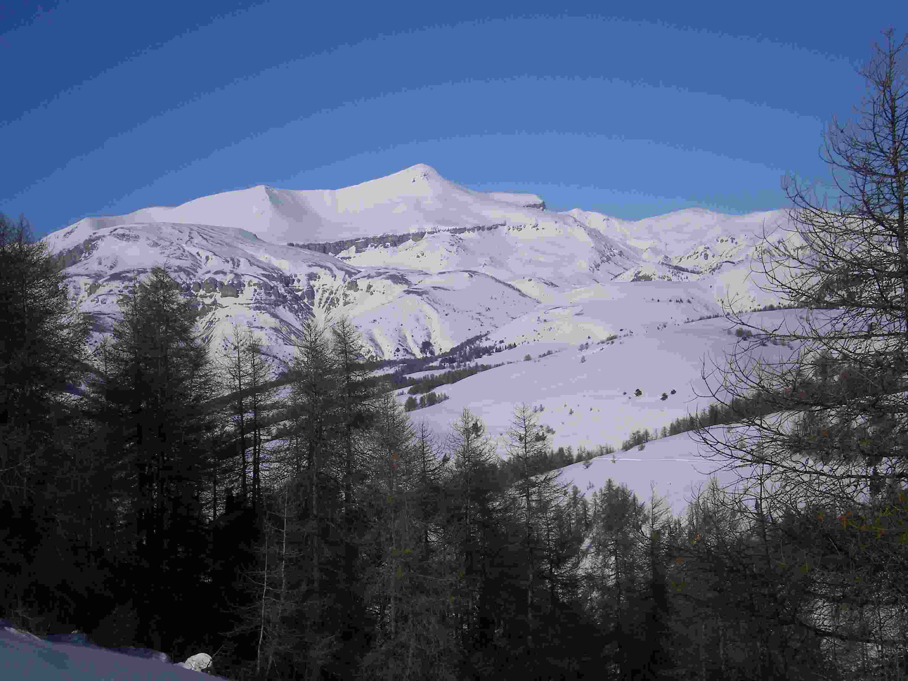 #3 Mounier S : On a le temps de musarder à la montée et de repérer les prochaines sorties. Mounier S : On a le temps de musarder à la montée et de repérer les prochaines sorties.