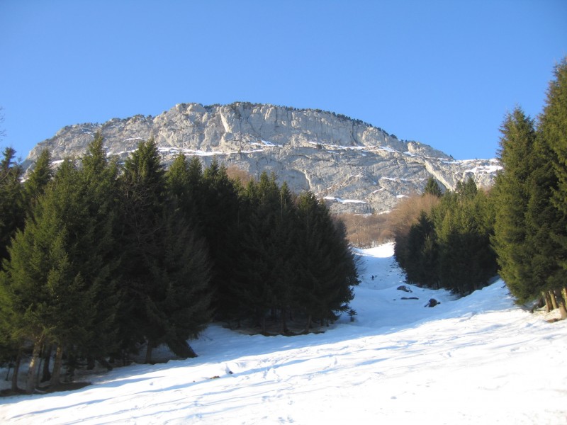 #11 La Québlette : La petite combe descendue en neige croutée et regelée ... La Québlette : La petite combe descendue en neige croutée et regelée ...