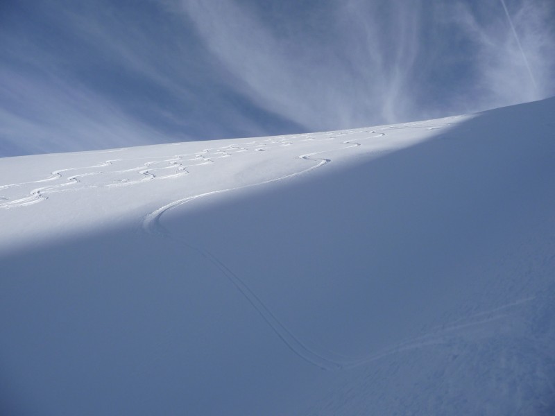#4 Ski-Rando Blayeul : Trace de descente vers le ravin de cadenière Ski-Rando Blayeul : Trace de descente vers le ravin de cadenière