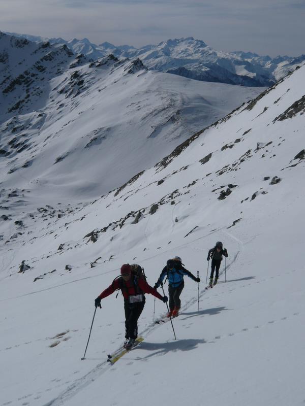 #2 Pointe de la grande combe : ça monte au pas ... Pointe de la grande combe : ça monte au pas ...