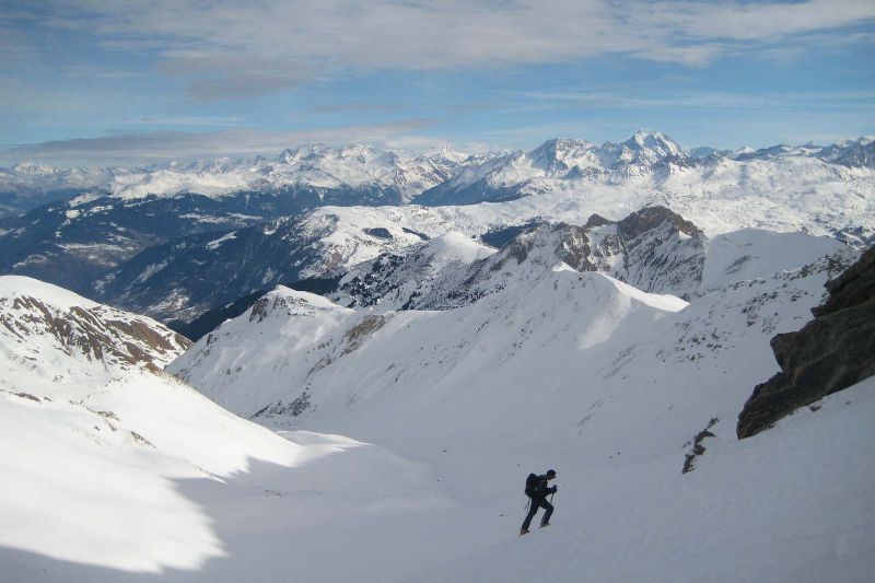 #3 Montée au sommet : La vue s Montée au sommet : La vue s'élargit.