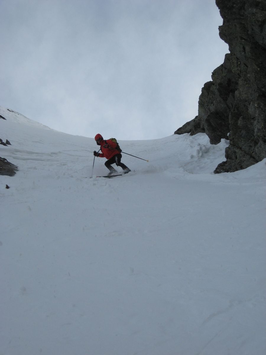 #8 Couloir de descente : Vincent se fait plaisir ! Couloir de descente : Vincent se fait plaisir !
