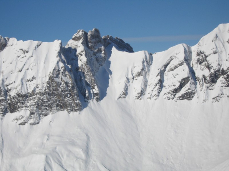 #6 Croise Baulet : Les Aravis biens plâtrés. Le couloir du Cabot et le passage du Père. Croise Baulet : Les Aravis biens plâtrés. Le couloir du Cabot et le passage du Père.