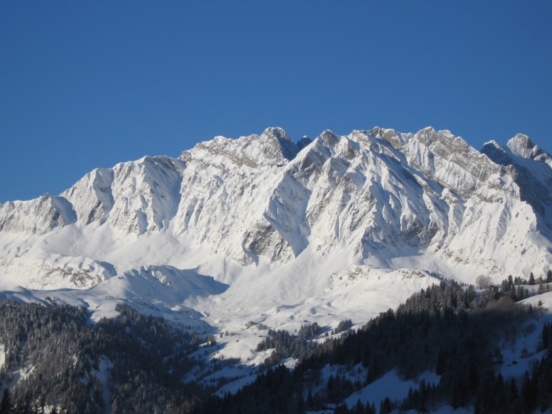 #1 Croise Baulet : Le couloir de L Croise Baulet : Le couloir de L'Aigle à gauche et dans l'ombre, avec l'Etale au centre.