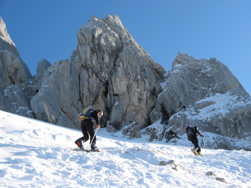 #1 En montant aux Lances : le couloir passe sans crampons, En montant aux Lances : le couloir passe sans crampons,