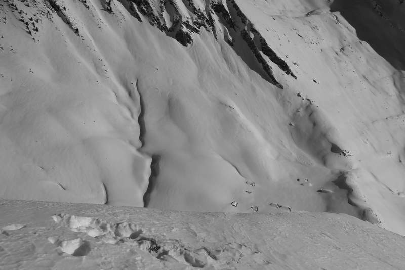 #4 Pte de Nantaux : Vue plongeante du sommet sur les chalets de Lens Pte de Nantaux : Vue plongeante du sommet sur les chalets de Lens
