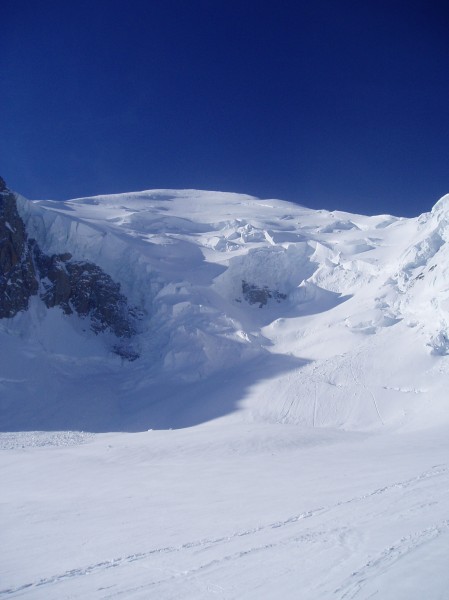 #6 La face nord en conditions : Cette année, la face est en excellentes conditions pour le ski La face nord en conditions : Cette année, la face est en excellentes conditions pour le ski