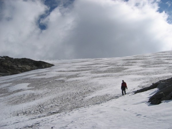 Glacier du Grand Paradis : Vers 3300 m, ambiance gris/blanc