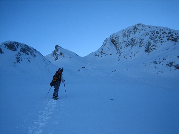 #2 Béa en action : En direction du col juste avant Rocca Rossa Béa en action : En direction du col juste avant Rocca Rossa