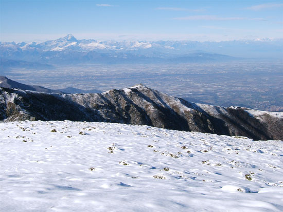 Cime Durand : Le Mt Viso et la plaine du Pô vue de la cime Durand 2095m