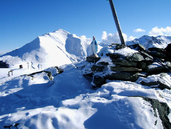 Cime Durand : Vue sur le Mt Mondolè 2382m,de la cime Durand 2095m à faire quand les pistes seront fermées.