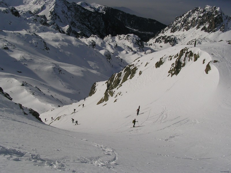 #4 Grande Lauzière : La "caravane" du jour dans la dernière montée Grande Lauzière : La "caravane" du jour dans la dernière montée