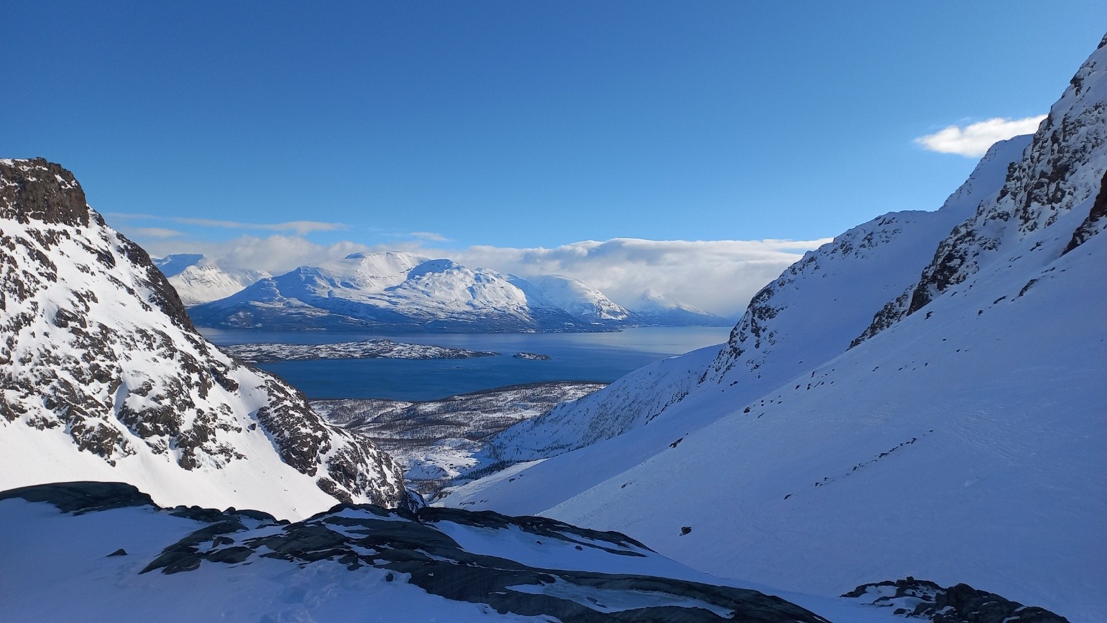  Vue sur les alpes Kafjord depuis la fin du verrou 2