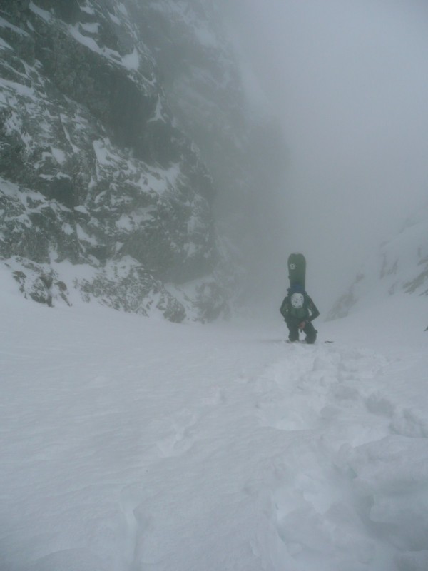 #8 Dans le couloir : On remonte le couloir dans le brouillard Dans le couloir : On remonte le couloir dans le brouillard