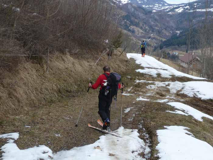 #9 Un non NIS : Fred a des skis à vendre:) ! Un non NIS : Fred a des skis à vendre:) !