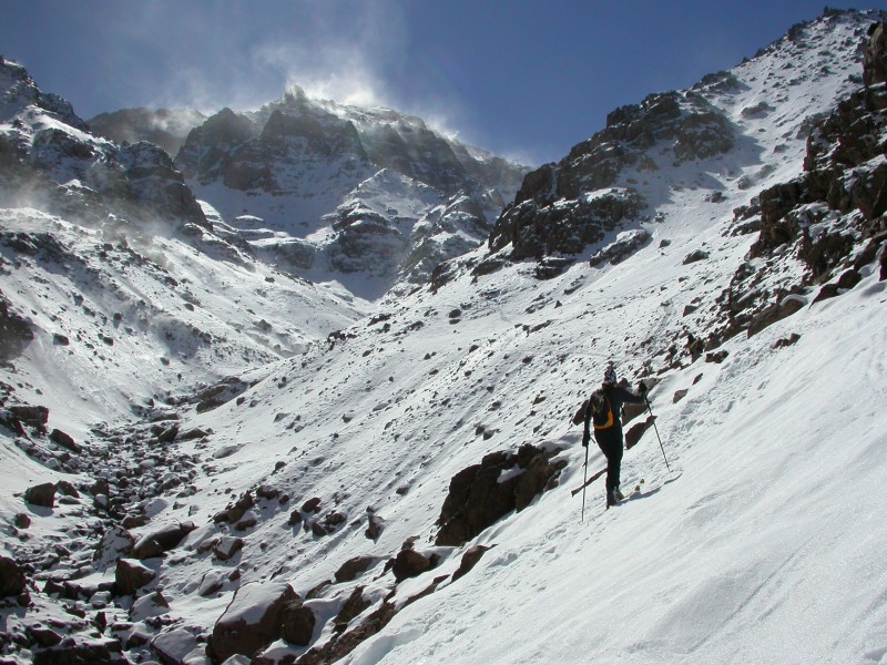 #1 Depuis Chamarouch, le Toubkal : Ca souflle dur Depuis Chamarouch, le Toubkal : Ca souflle dur