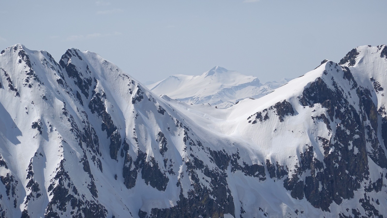 Panorama au téléobjectif sur le Mont Mounier