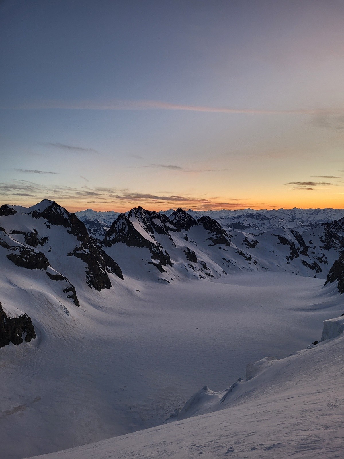 Glacier blanc au sunrise