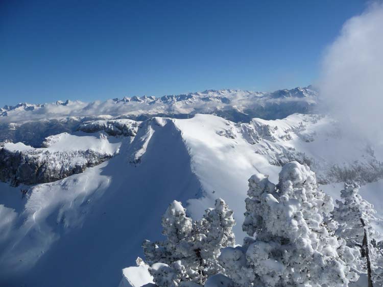 #5 Col de bellefond depuis les la : Vue du col de bellefond depuis les lances Col de bellefond depuis les la : Vue du col de bellefond depuis les lances