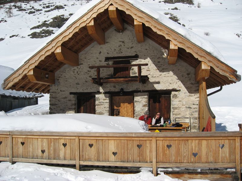 #4 Notre futur chalet ! : Très joliment retapé... Notre futur chalet ! : Très joliment retapé...