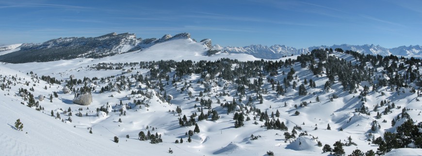 #3 Aulp du Seuil : Vue grand large Aulp du Seuil : Vue grand large