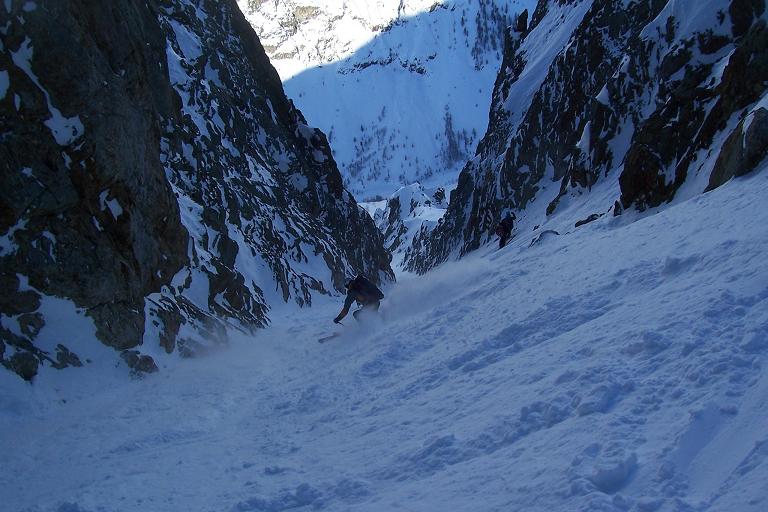 #10 Couloir : La neige est quand même très correcte, Jb de M a l Couloir : La neige est quand même très correcte, Jb de M a l'action