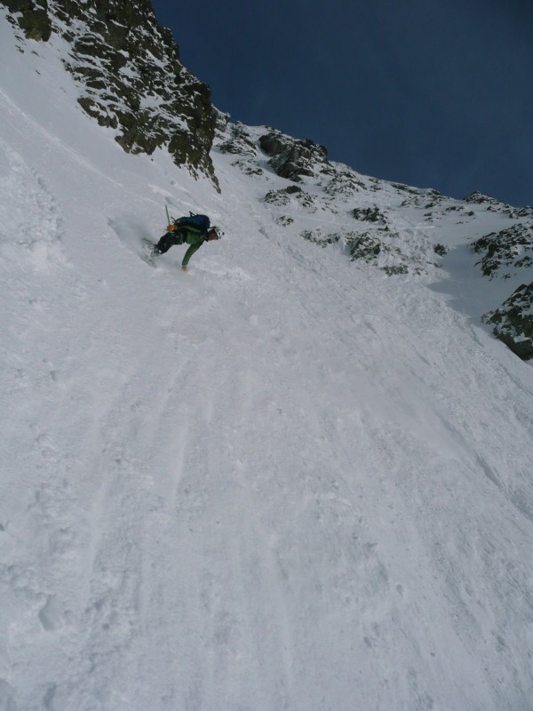 #3 Début du couloir : Mon de rochers, on peut se lacher. Début du couloir : Mon de rochers, on peut se lacher.