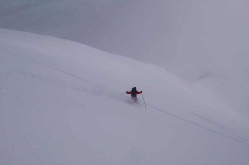 Au Vallon Froid : Ski dans le jour blanc, mais trop bon ;-)