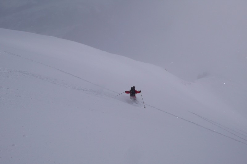 #2 Au Vallon Froid : Ski dans le jour blanc, mais trop bon ;-) Au Vallon Froid : Ski dans le jour blanc, mais trop bon ;-)