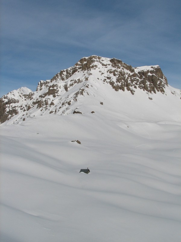 #2 Cabane du Col de la Gardette : La Pousterle bien enneigée. Cabane du Col de la Gardette : La Pousterle bien enneigée.