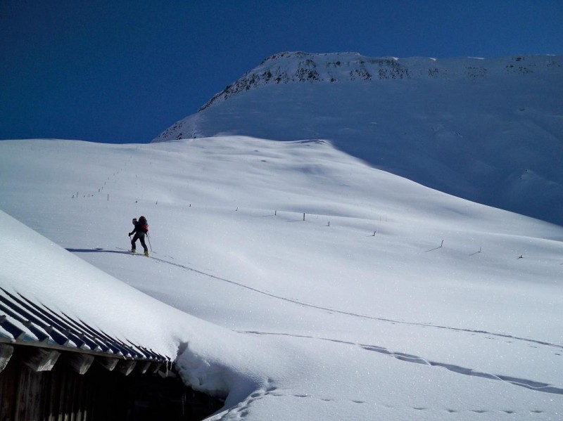 col d'agnelin : sings a la trace