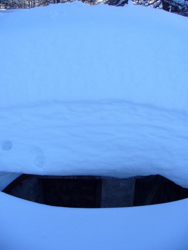 #2 Cabane de Fontouse : Un enneigement exceptionnel cette année dans le Queyras... Cabane de Fontouse : Un enneigement exceptionnel cette année dans le Queyras...