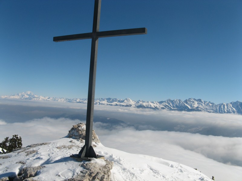 #2 Croix de l Croix de l'Aulp : Belledonne au dessus des brumes