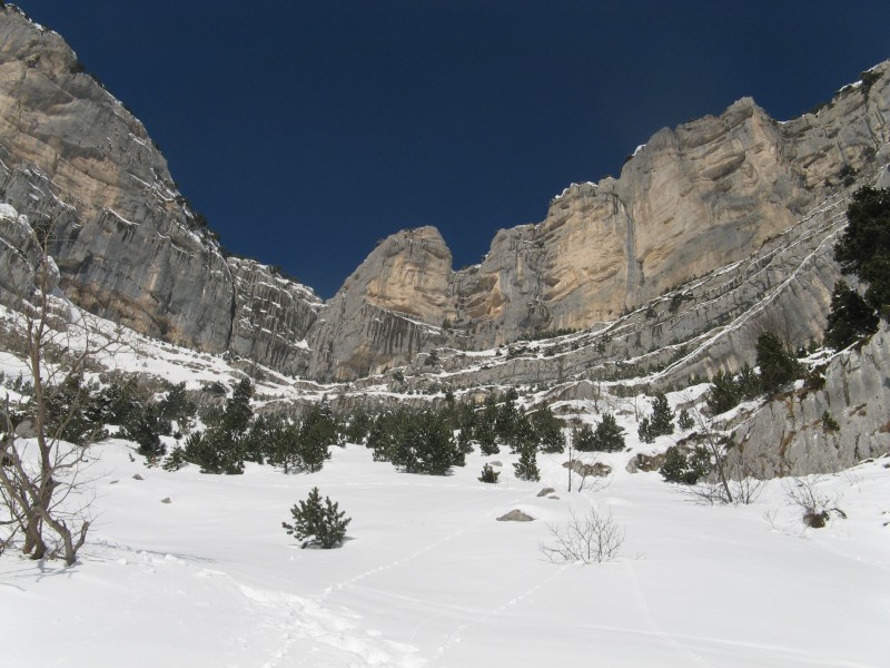 #1 Montée vers l Montée vers l'Aulp du seuil : Impressionant