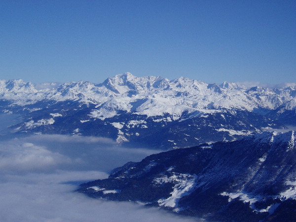 Vers le nord : Vers le centre de la Vanoise, le Mont Pourri trône au centre
