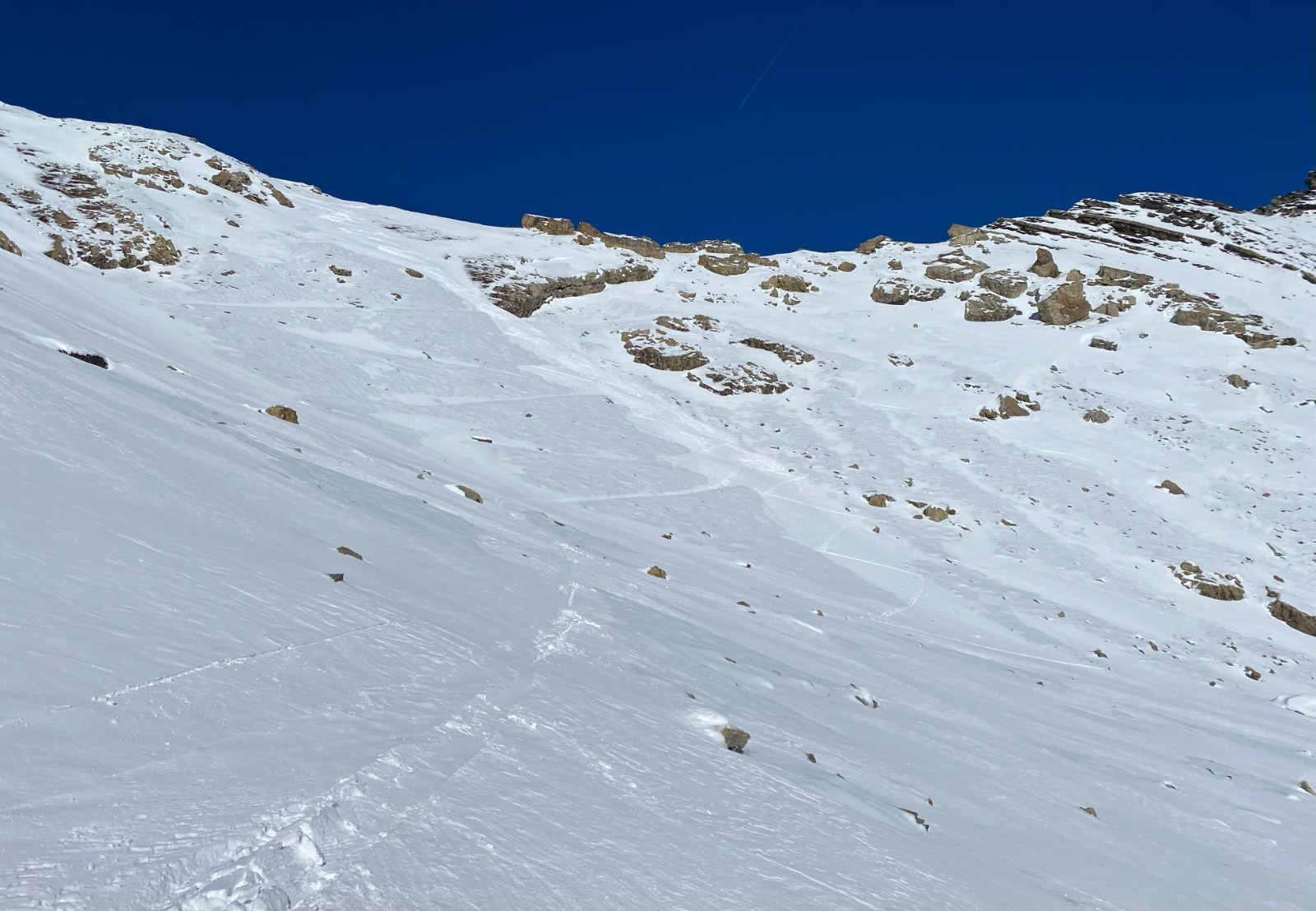 #7 Une langue d Une langue d'accumulation permet quelques bon virages au départ du col