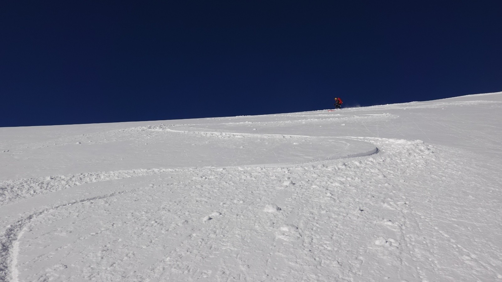 #14 TrĂšs bonne poudreuse TrĂšs bonne poudreuse
