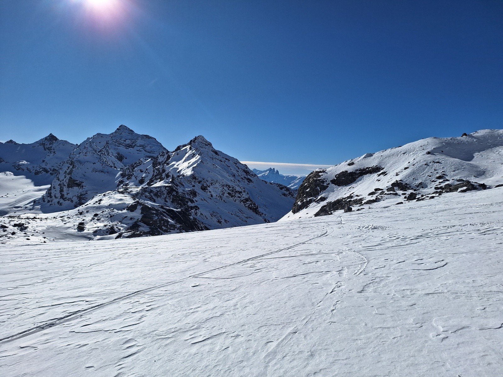 #12 Les Aiguilles d Les Aiguilles d'Arve se dévoilent