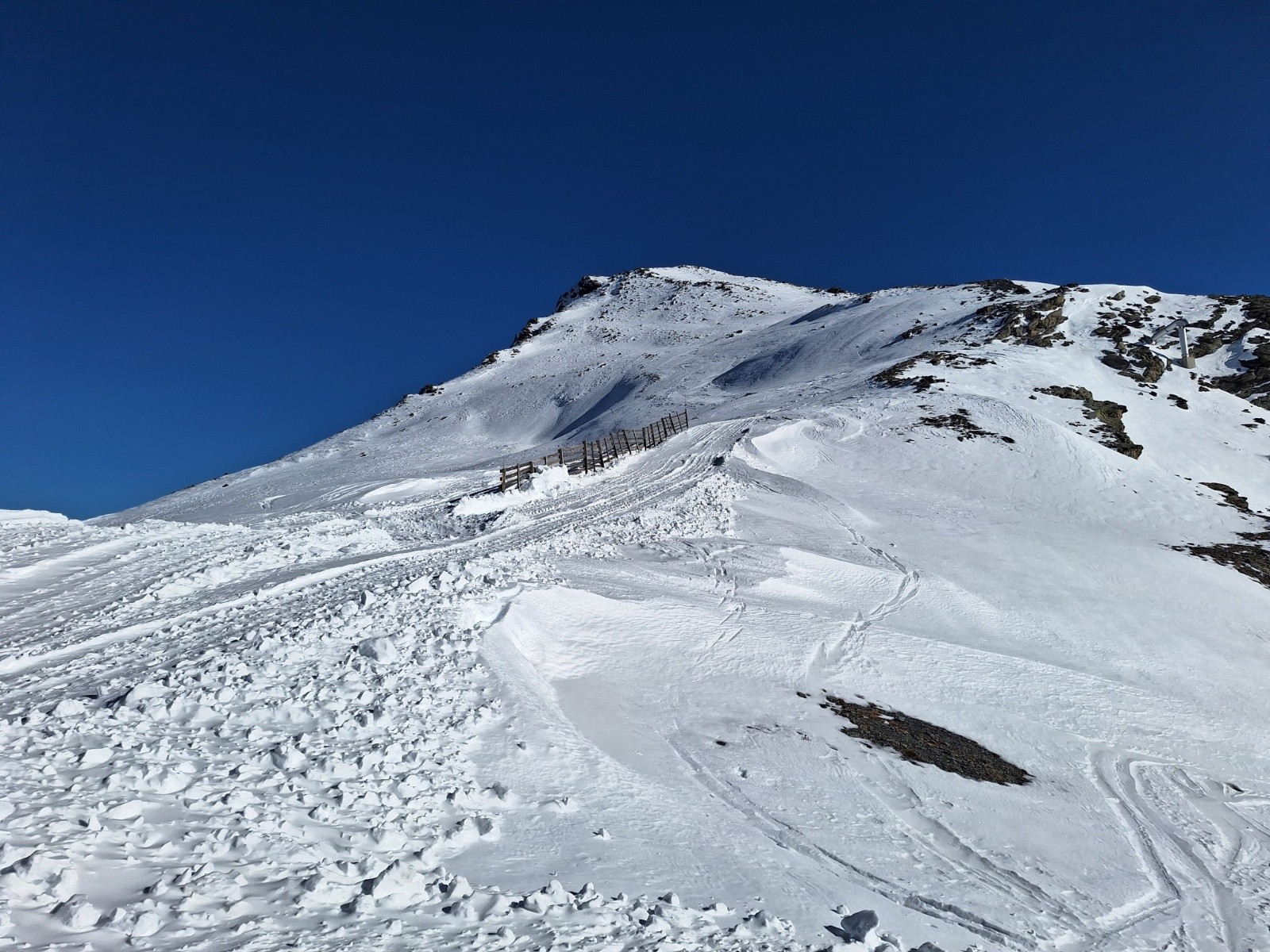 #9 Partie sommitale du Mont de Péclet Partie sommitale du Mont de Péclet