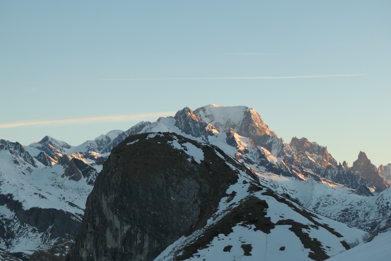 #3 Le Mont Blanc rougit Le Mont Blanc rougit