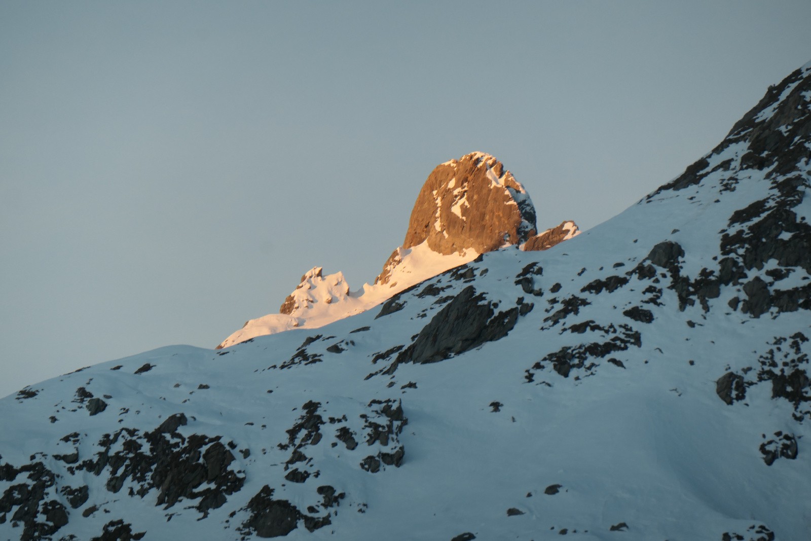 #4 En face aussi En face aussi