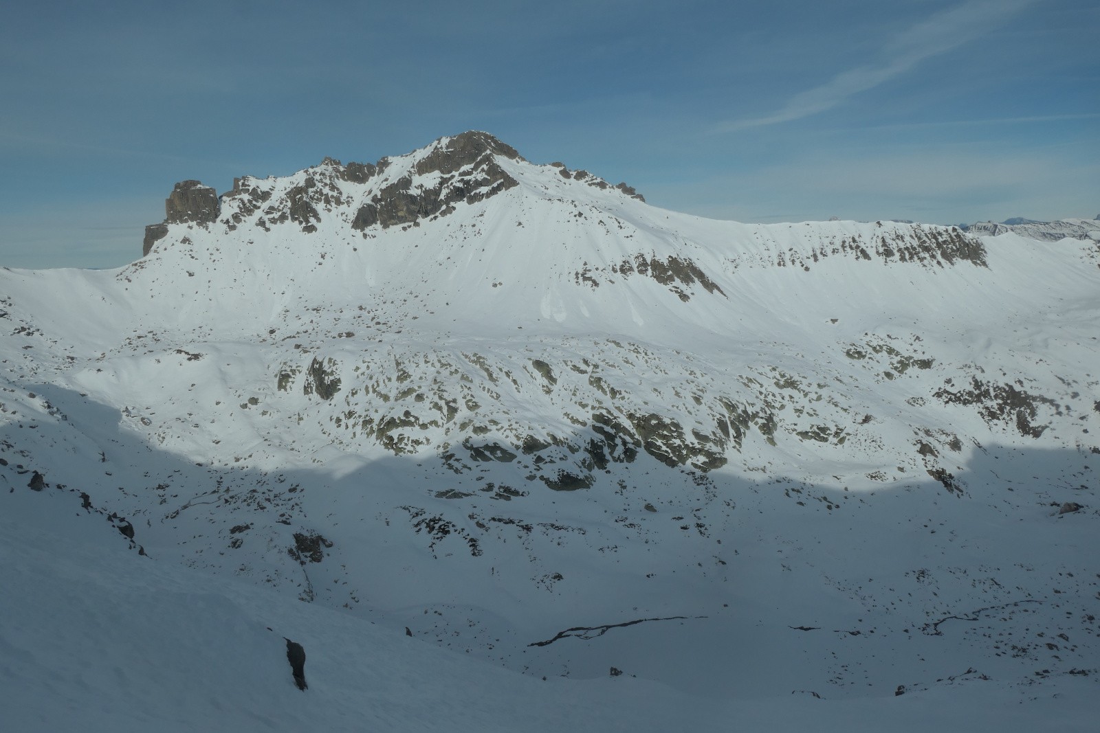 #10 La suite de la journée est en face La suite de la journée est en face