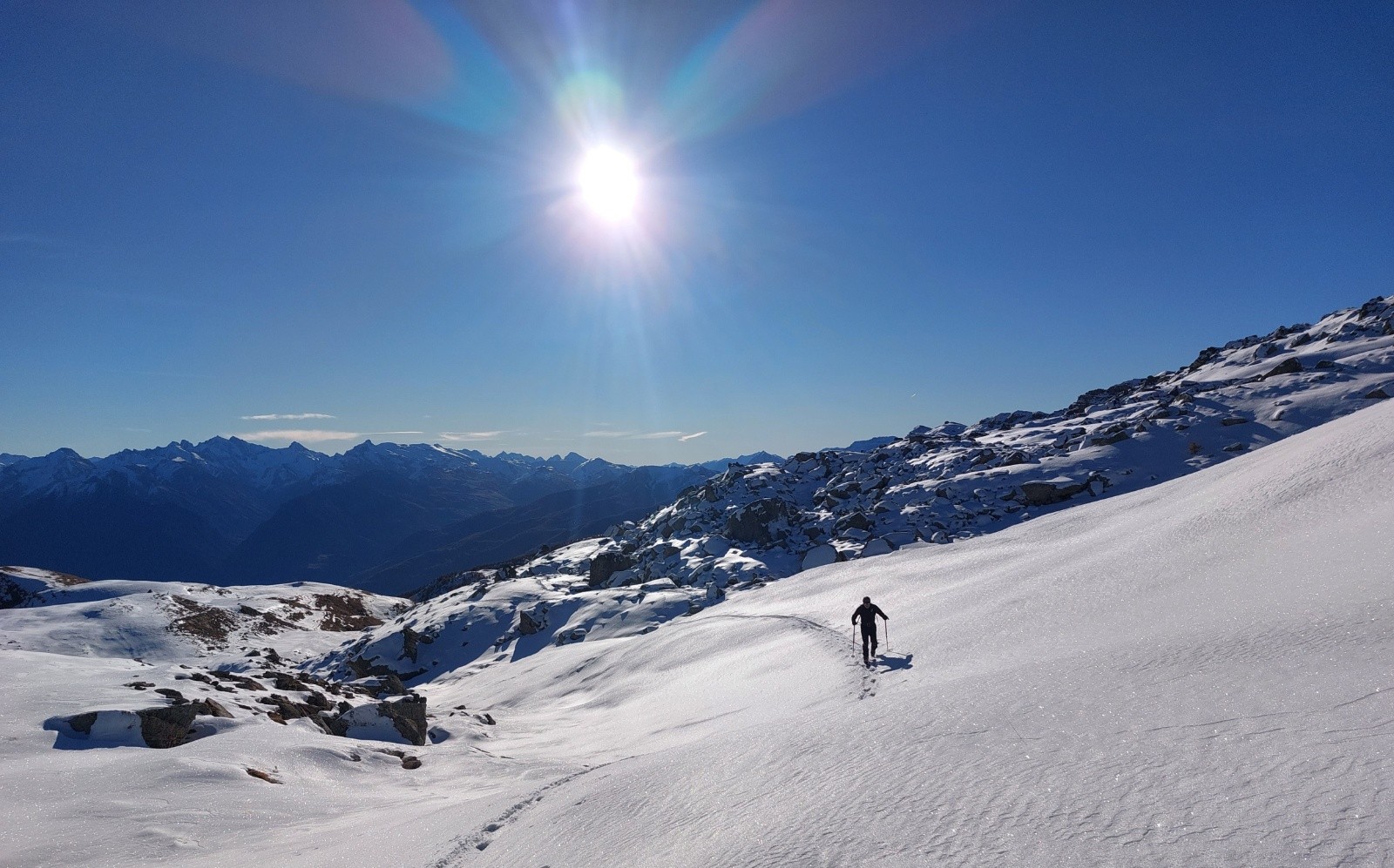 #5 Au dessus c est mieux Au dessus c est mieux