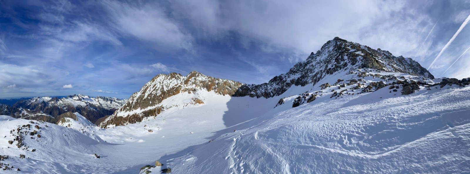 #16 Cirque glaciaire de la Barbarate: stop ici horaire maxi atteint (14h30) Cirque glaciaire de la Barbarate: stop ici horaire maxi atteint (14h30)