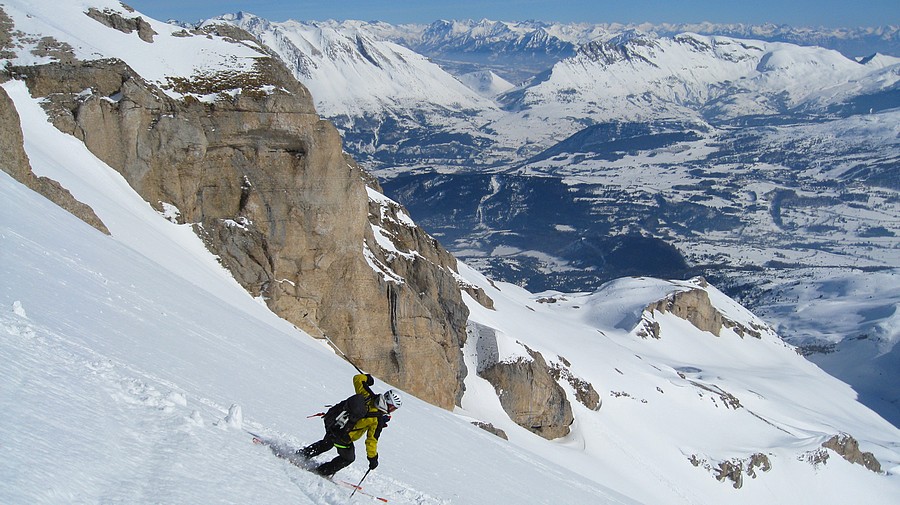 #24 Marc encore : devant les beaux rochers du Dévoluy Marc encore : devant les beaux rochers du Dévoluy