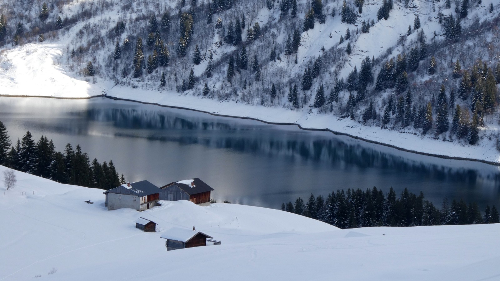 Pleine Lune du Froid à Boudin, je te retiens ! (Roche Parstire, Pte de la Grande Combe) - J1 Le miroir de Roselend